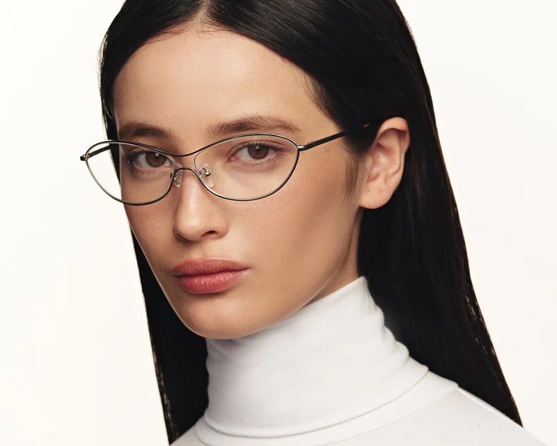 Sunnies Studios Aster in Silver (Category: Sunglasses & Eyewear) located in El Nido. Submitted by thirtythriftyandthriving (Listing ID 1468333251, Image 1). Description: RFS: too many eyeglasses Originally Php1,595.