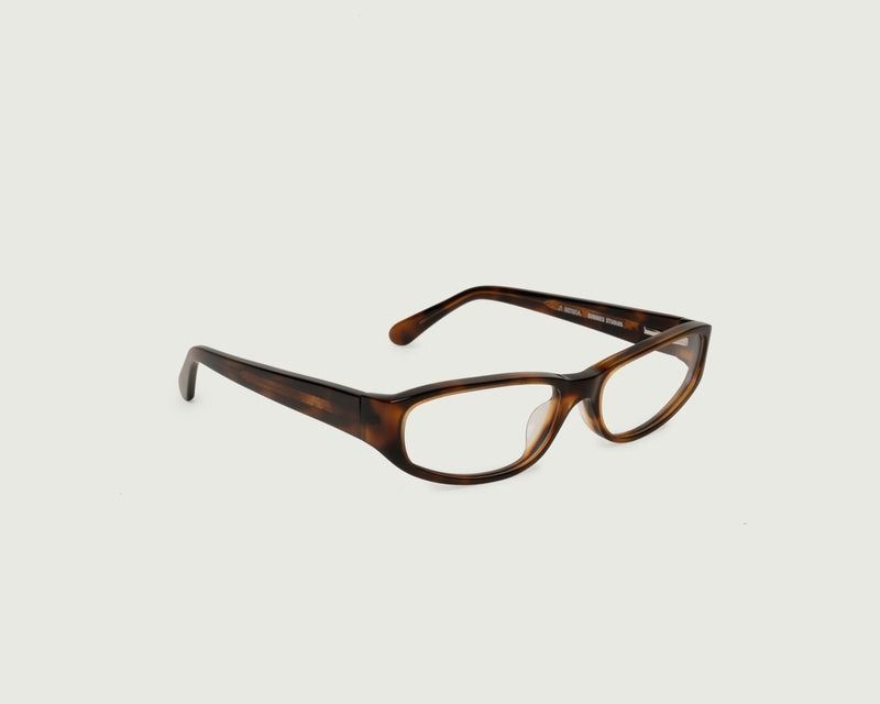 Sunnies Studios Lane in Dark Tort (Category: Sunglasses & Eyewear) located in El Nido. Submitted by thirtythriftyandthriving (Listing ID 1468283802, Image 3). Description: Fitted with lenses that can be swapped for prescription lenses at any optician RFS: too many glasses Originally Php1,595.