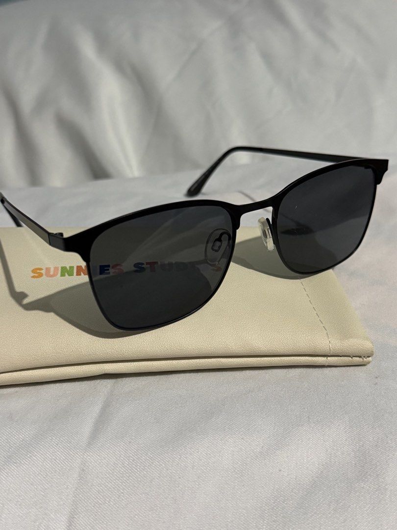 Sunnies Studios “Tate” Sunglasses (Category: Sunglasses & Eyewear) located in Las Pinas. Submitted by euphrasia_ (Listing ID 1468437158, Image 1). Description: - Sunnies Tate sunglasses - Color: Charcoal - Includes pouch RFS: decluttering location: las piñas city delivery via lalamove.