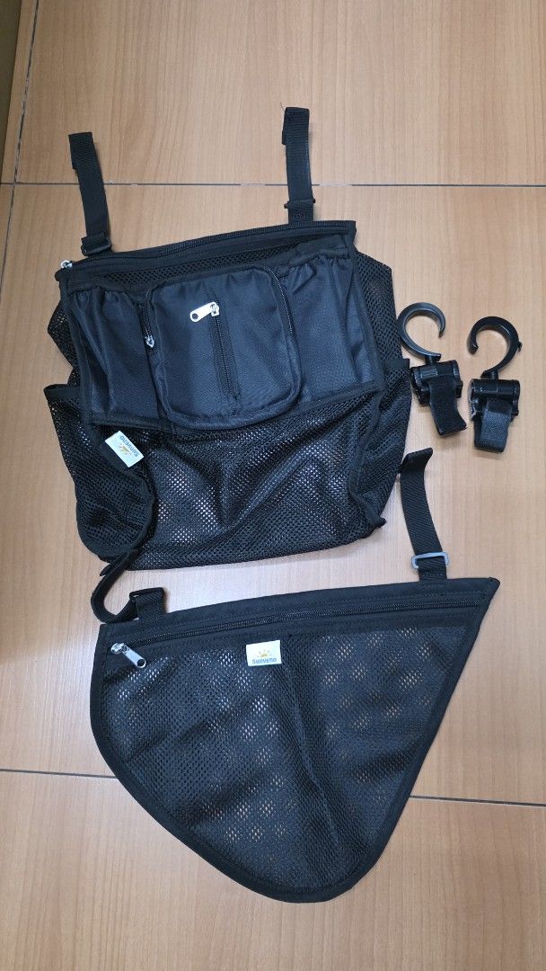 Sunveno Stroller Organizer Bag (Category: Strollers) located in Rizal. Submitted by dainsb (Listing ID 1468451648, Image 2). Description: • VGUC • Comes with FREE 2pcs Stroller Hooks 📍 Lower Antipolo near Sta. Lucia Mall Pickup or delivery via Grab/Lalamove (c/o buyer).