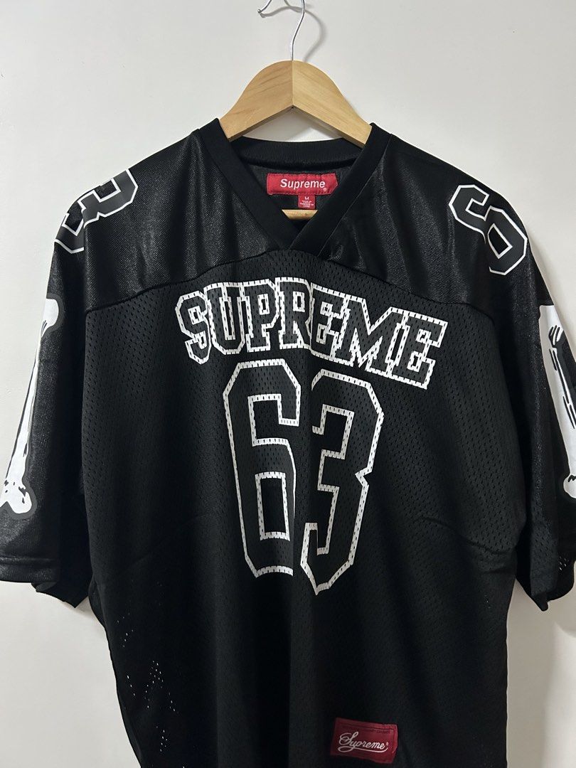 Supreme Jersey shirt (Category: Tshirts & Polo Shirts ) located in San Pablo. Submitted by newdimes (Listing ID 1468362740, Image 2). Description: 22.5x 28 Exellent to as new Rfs: di na kasya.