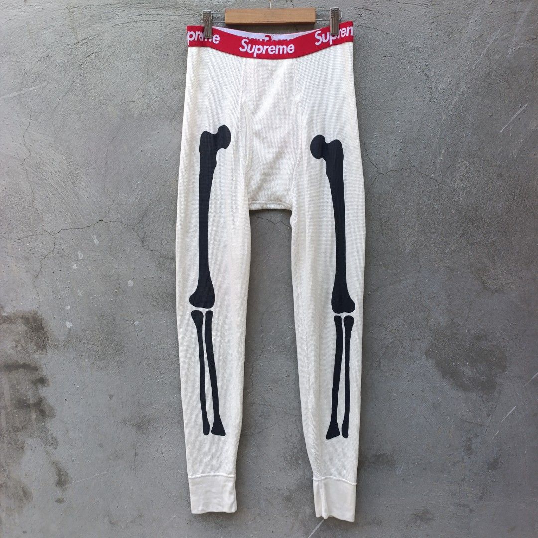 Supreme x Hanes Skeleton Thermal Pants (Category: Joggers) located in Aritao. Submitted by kami.seta (Listing ID 1468382373, Image 1). Description: WAIST-27 (stretchable) LENGTH-41 COLOR & CONDITION-9.5/10 NO ISSUE.