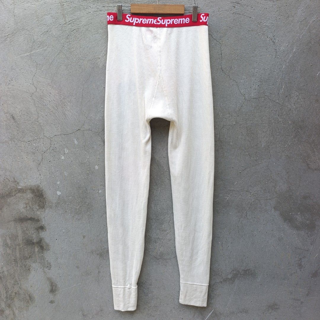 Supreme x Hanes Skeleton Thermal Pants (Category: Joggers) located in Aritao. Submitted by kami.seta (Listing ID 1468382373, Image 2). Description: WAIST-27 (stretchable) LENGTH-41 COLOR & CONDITION-9.5/10 NO ISSUE.