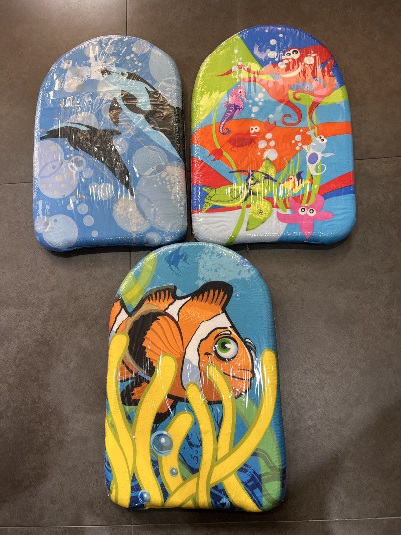 Swimming cap / goggles & kickboard (Category: Water Sports) located in Manila. Submitted by sportinggoods10 (Listing ID 1468303205, Image 2). Description: .