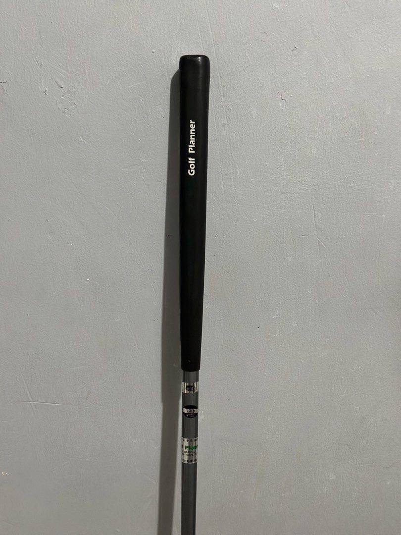 S-YARD Excelight PW Pitching Wedge Golf Club (Category: Golf) located in Manila. Submitted by cnmanaois19234 (Listing ID 1468387183, Image 3). Description: - Brand/Model: S-Yard Excelight PW (Pitching Wedge) - Head: Forged titanium combination club head - Shaft: Graphite with Flex R1 stiffness - Grip: Standard black S-Yard grip installed - Origin: Made in Japan - Condition: Normal scuffs and wear from regular rounds, ready for the bag.
