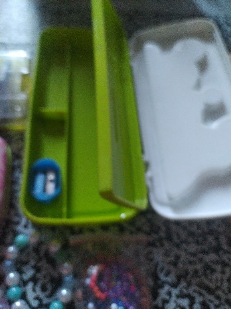 Take all school supplies (Category: Babies & Kids Fashion) located in Manila. Submitted by timtam04 (Listing ID 1468351877, Image 3). Description: .