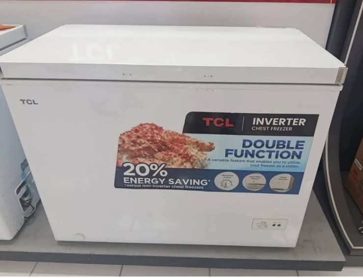 TCL INVERTER CHEST FREEZER (Category: Refrigerators and Freezers) located in Manila. Submitted by may572156 (Listing ID 1468445043, Image 1). Description: TCL INVERTER CHEST FREEZER FEATURES & SPECIFICATION : - Digital Inverter - Defrost - Handle - Key - LED Light - Push-Pull Glass Door - Convertible to Freezer and Chiller - Knob Control TCF-185PUPH 7 cu ft SRP 18,495 CASH 13,400 TCF-245PUPH 9 cu ft SRP 20,495 CASH 15,500 TCF-305PUPH 11 cu ft SRP