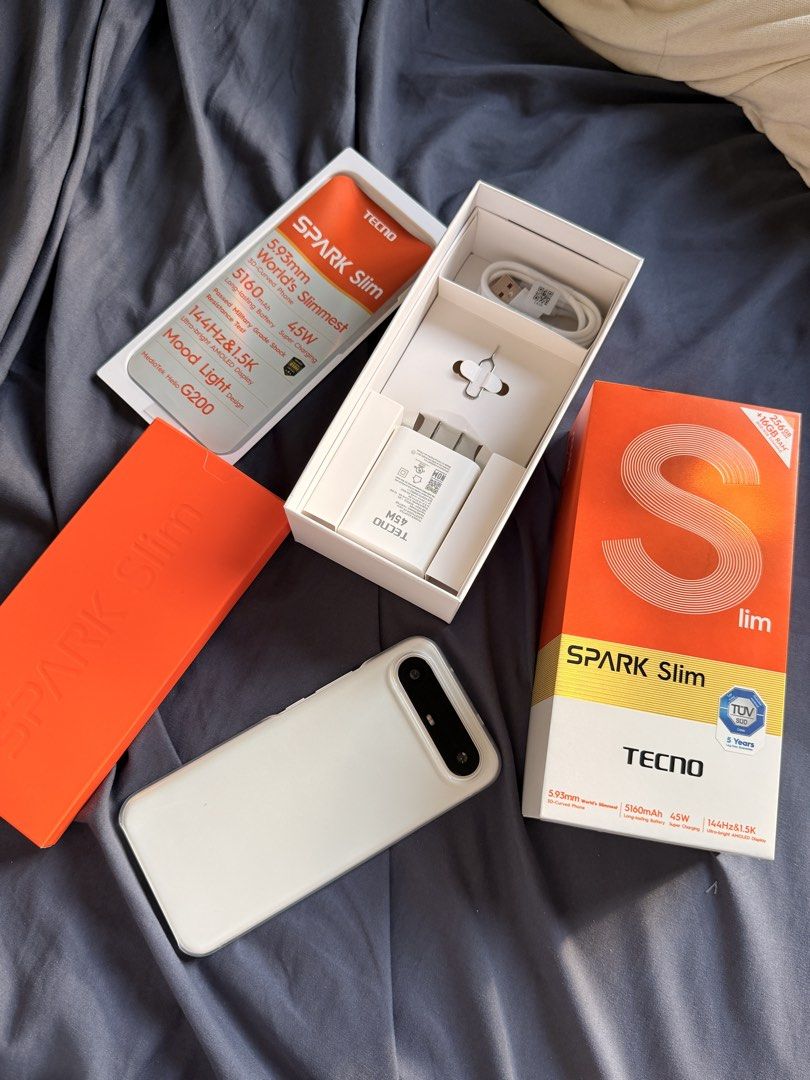 Tecno spark slim (Category: Android Others) located in Pasay City. Submitted by bruno1004 (Listing ID 1465917423, Image 1). Description: Sub phone light used. No issues No scratch. With charger and box!.