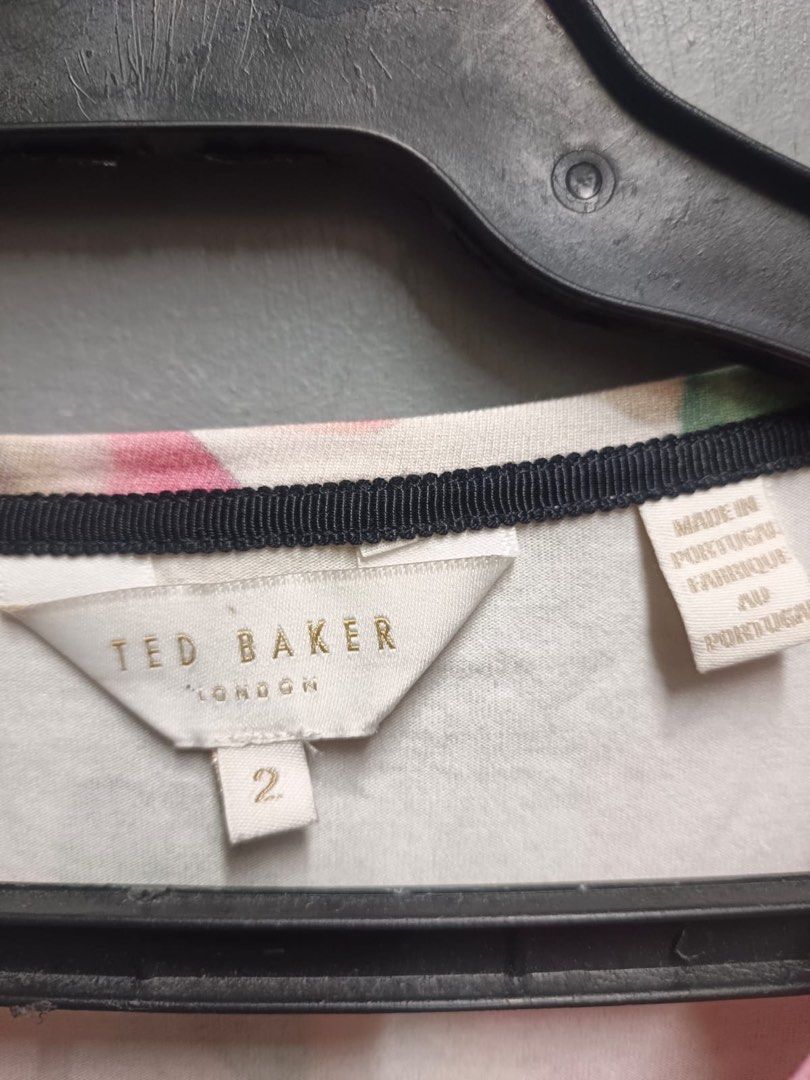 TED BAKER (Category: Blouses) located in Dasmarinas. Submitted by jessputrages (Listing ID 1468472039, Image 3). Description: For sale Ted Baker Excellent condition No issue 600 plus shipping fee Pm for more details.