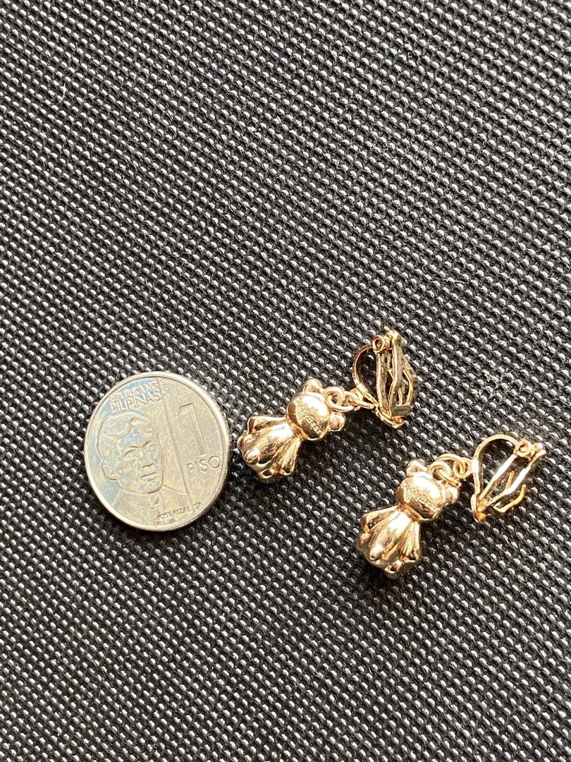 teddy bear clip-on drop earrings (Category: Earrings) located in Binan City. Submitted by retroz_collections (Listing ID 1468363172, Image 2). Description: .