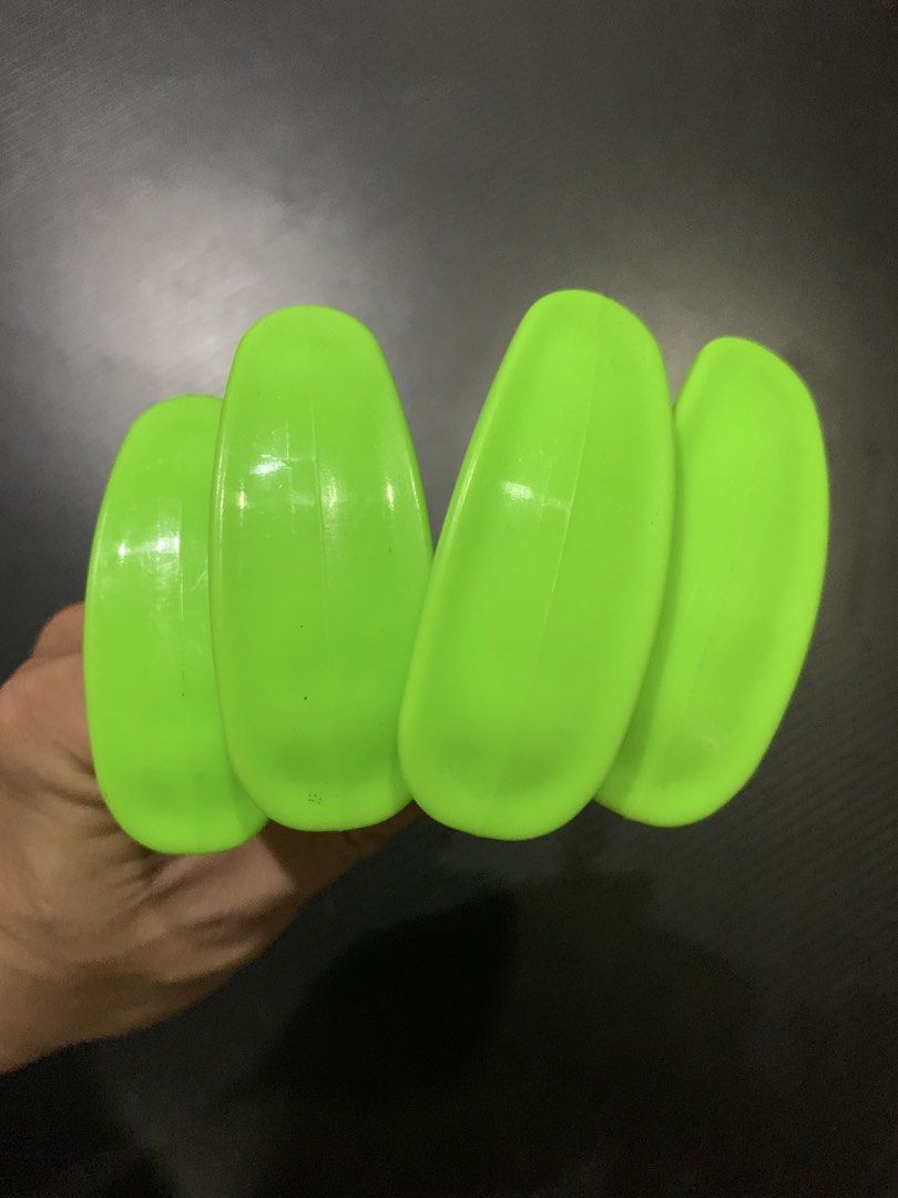 Tent Ground Pegs (Category: Hiking & Camping) located in Carmona. Submitted by bihira (Listing ID 1468285951, Image 2). Description: Tent Ground Pegs - WYSIWYG.