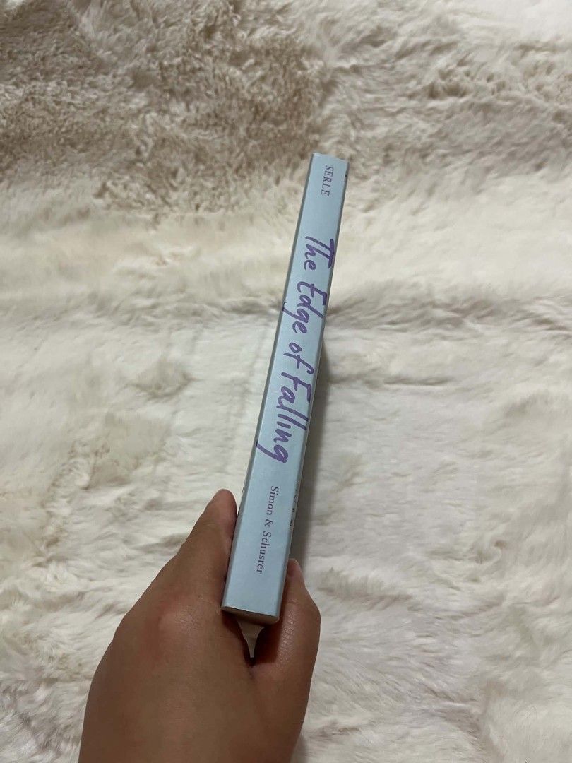 The Edge of Falling (Category: Storybooks) located in Manila. Submitted by meicy_wndr (Listing ID 1468418846, Image 3). Description: - Very good condition Location: Davao City Delivery: LBC.