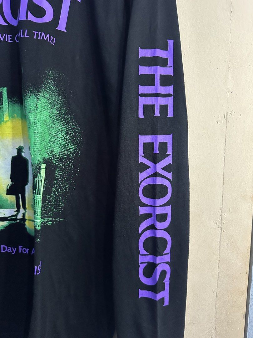 THE EXORCIST LONGSLEEVE SCRIPT (Category: Tshirts & Polo Shirts ) located in Manila. Submitted by bendeictsthrift53 (Listing ID 1468338687, Image 2). Description: - THE EXORCIST LONGSLEEVE SHIRT - EXCELLENT CONDITION - NO ISSUE - ALREADY WASH - SIZE LARGE - 22x29 - PANG NOV 1 MO SOLID NITO🔥.
