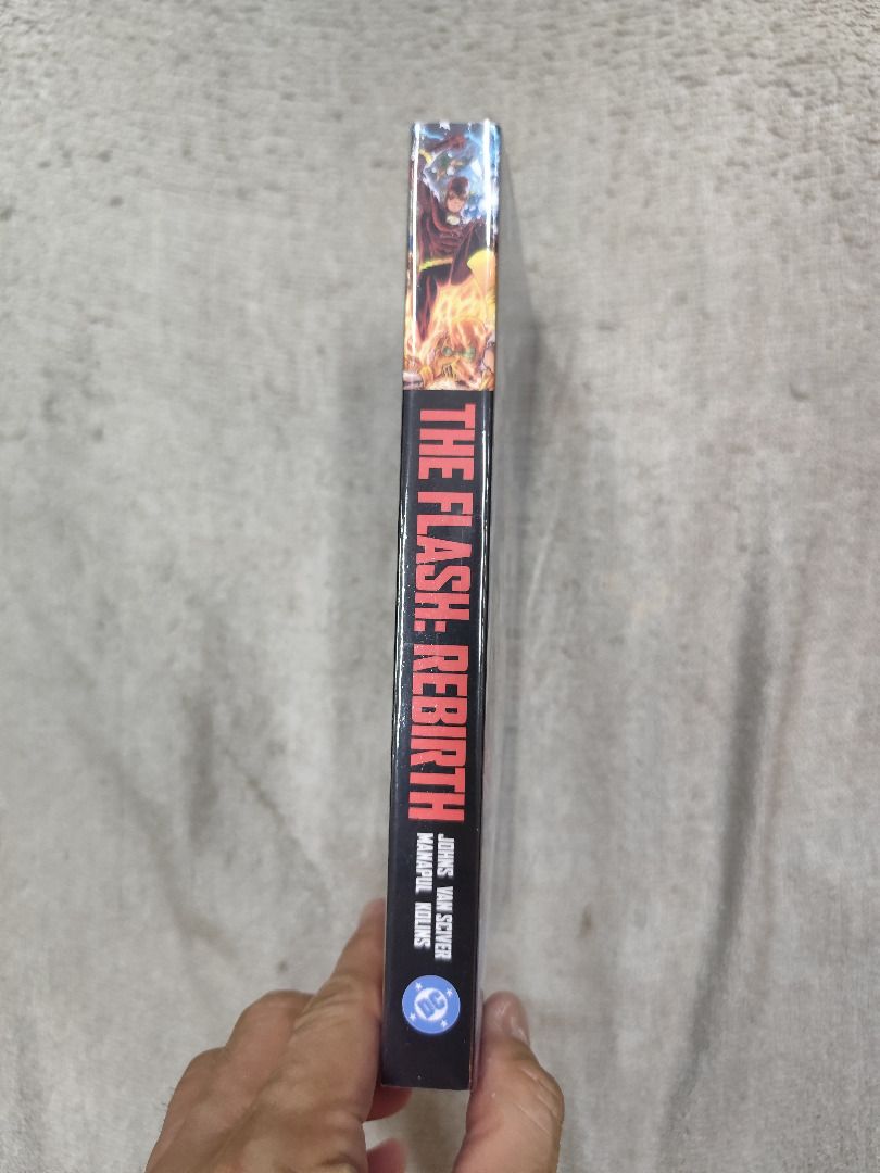 The Flash: Rebirth (DC Compact Comics) (Category: Comics & Manga) located in Quezon City. Submitted by carou14854 (Listing ID 1468404503, Image 3). Description: Personal collection. (with plastic jacket) RFS: Destash/Declutter MOP: GCash MOD: LBC, LBC-COP ✅ Buyer shoulders SF Am usually offline. Expect reply within 24 hours. May sms/text for faster transaction. No calls please..