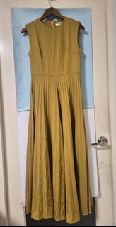(Category: ) located in . Submitted by prelovedbyc.hannah (Listing ID 1468352406, Image 1). Description: .