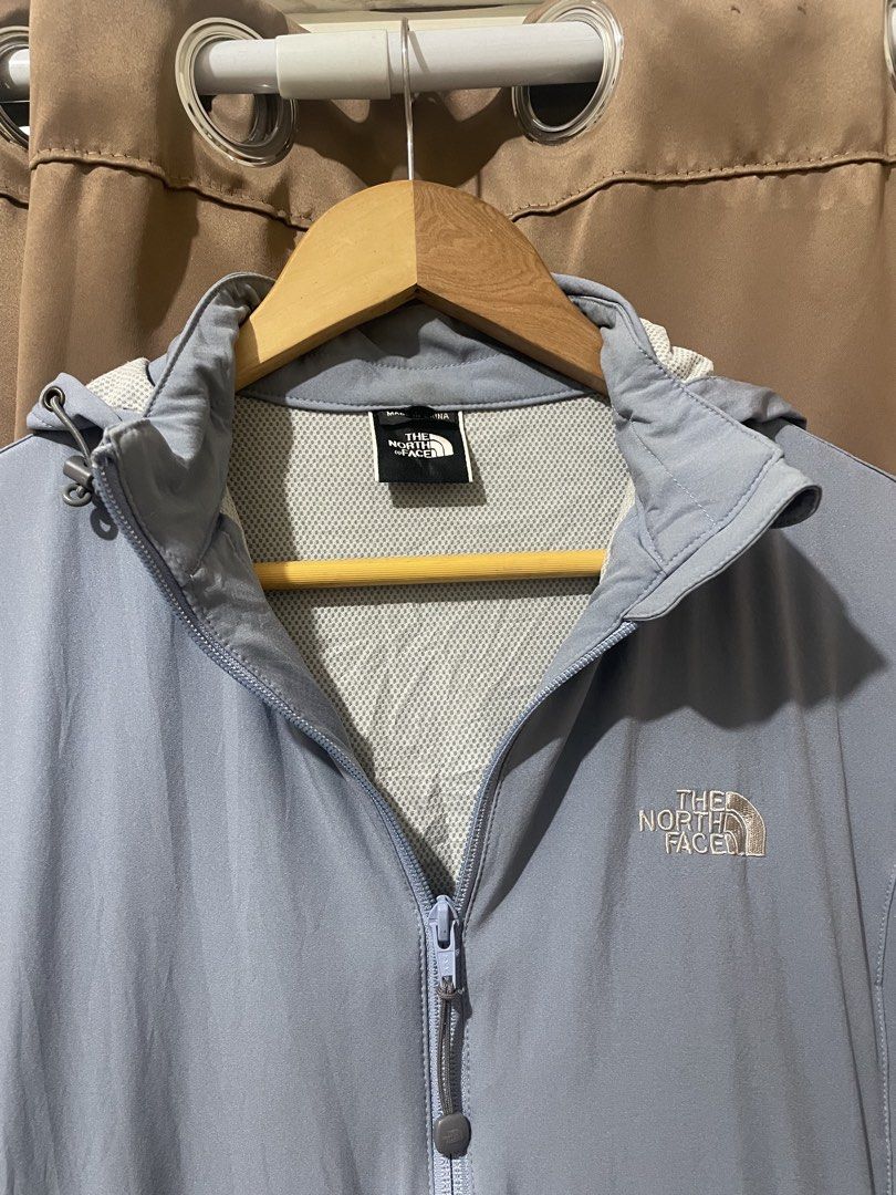 TheNorthFace Nylon Polyester Windbreaker (Category: Coats, Jackets and Outerwear) located in Davao. Submitted by waragudfindsll (Listing ID 1468329744, Image 2). Description: TheNorthFace Nylon Polyester Windbreaker L on tag Womens 21X23-25 Excellent authentic .