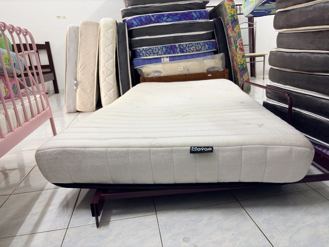 tilam single (Category: Bed Frames & Mattresses) located in Kajang. Submitted by goodsdmy_secondhandshop (Listing ID 1468331221, Image 2). Description: barang secondhand. condition masih okay. as is barang self pickup taman bukit mewah sahaja. delivery boleh arrange lalamove .