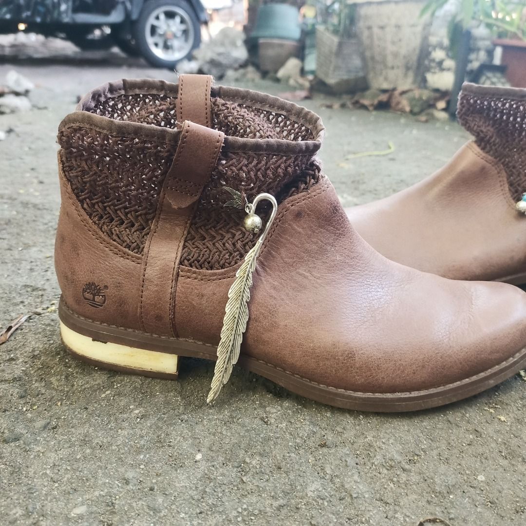 Timberlands Earthkeepers / Boho Knit Ankle Boots (Boho-Style Pull-On Booties). (Category: Boots) located in Cavite. Submitted by kurtgg.what (Listing ID 1468359824, Image 3). Description: Authentic timberlands! courier: j&t/lalamove - Brand: Timberland - Color: Brown - Material: Genuine leather - Style: Slip-on ankle boots with low wooden stacked heel - Unique Details: Crocheted knit collar and dangling side feather charm - Comfort: Equipped with
