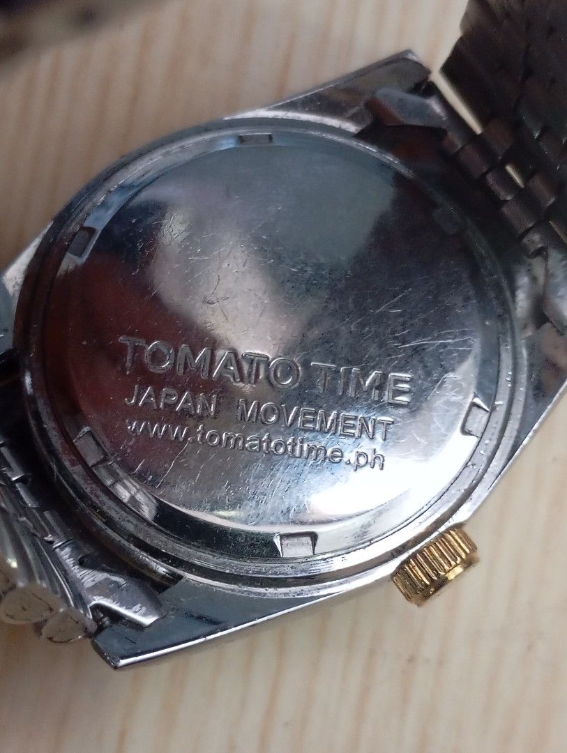 Tomato (Category: Women's Watches) located in Las Pinas. Submitted by quick_deals_great_finds2 (Listing ID 1468345492, Image 3). Description: Original good working condition 35,mm fits wrist 6.8.