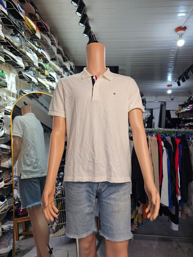 Tommy hilfiger (Category: Tshirts & Polo Shirts ) located in Baguio. Submitted by kayeonlineshop (Listing ID 1468320796, Image 1). Description: Tommy Hilfiger men's white polo shirt -measurements included in the photos.