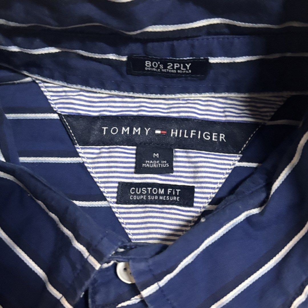Tommy Hilfiger Blue Striped Long Sleeve (Category: Formal Shirts) located in San Jose del Monte. Submitted by claraortazo (Listing ID 1468309528, Image 3). Description: Dimes: 21x29 - Arms: 31 No issues Excellent condition Details on pictures.