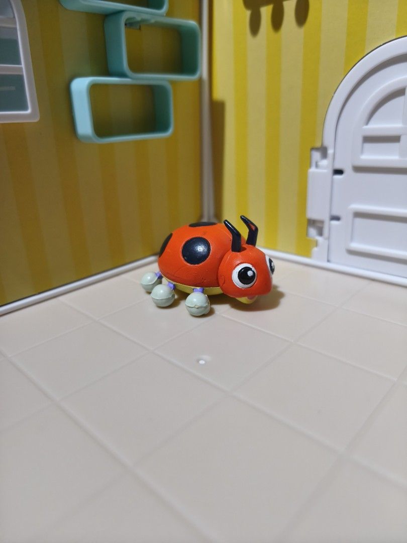 TOMY Pokemon Figure - Ledyba (Category: Action & Battle Toys) located in Taguig. Submitted by lilrootshop (Listing ID 1468317404, Image 2). Description: ***Crossposted*** Price: 350 AUTHENTIC Pass sa lowballers! First to pay basis. No COD. For item reservation, a down payment of 50% or 100 pesos (whichever is less) is required. Down payment is non-refundable. One month reservation only. Location: Taguig (near BGC) MOP: GCash / Maya / GoTyme.