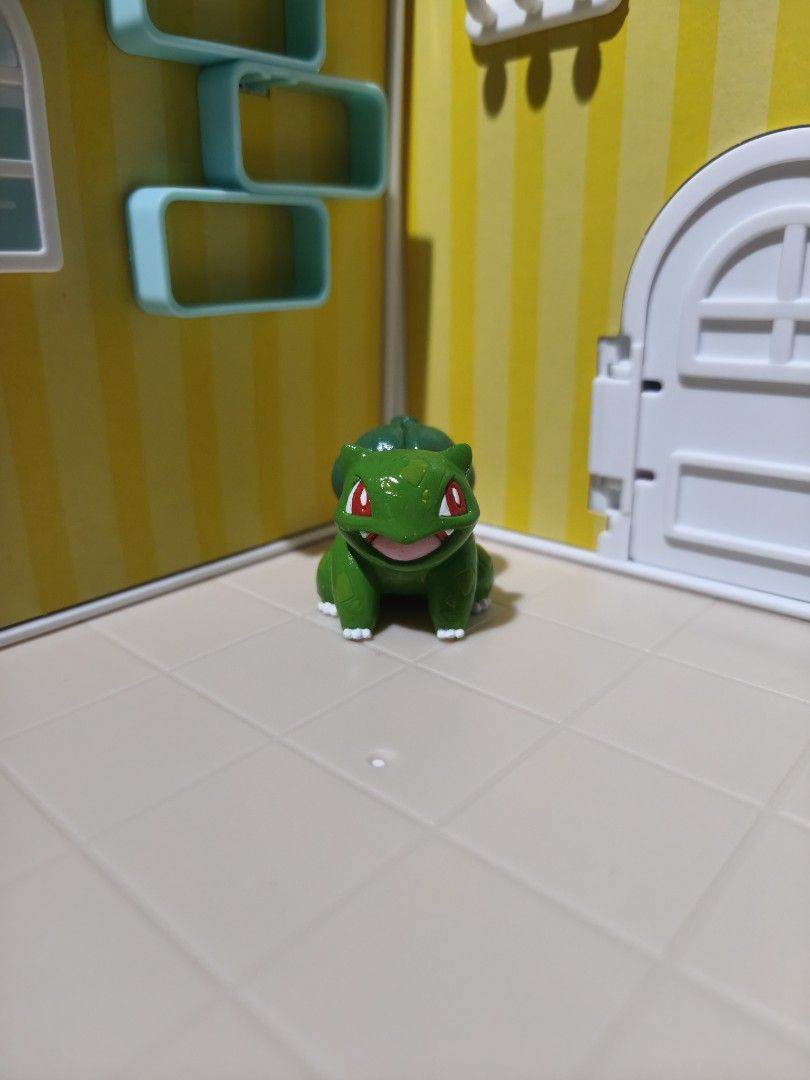 TOMY Pokemon Figure - Shiny Bulbasaur (Category: Action & Battle Toys) located in Taguig. Submitted by lilrootshop (Listing ID 1468319985, Image 1). Description: ***Crossposted*** Price: 350 Pass sa lowballers! First to pay basis. No COD. For item reservation, a down payment of 50% or 100 pesos (whichever is less) is required. Down payment is non-refundable. One month reservation only. Location: Taguig (near BGC) MOP: GCash / Maya / GoTyme.