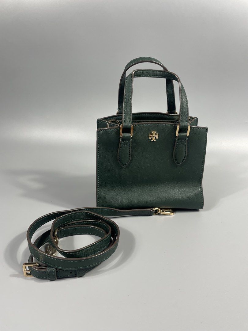Tory Burch Mini Emerson Cross body bag (Category: Luxury Bags & Wallets) located in Taguig. Submitted by _curatedfits (Listing ID 1468448040, Image 1). Description: Tory Burch Mini Emerson Cross body bag No flaws Rank A No rubs or scratches IDEAL zipper - 2,800 Dm! .