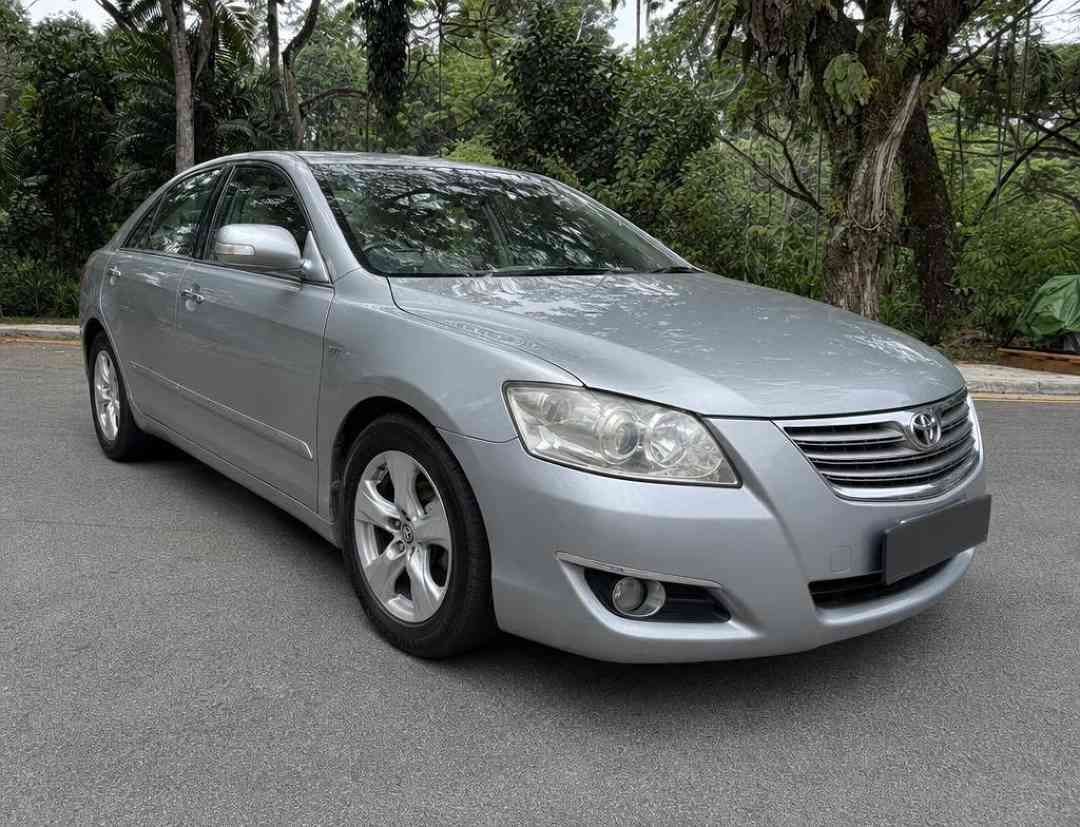 Toyota Camry 2.0 (A) (Category: Used Cars) located in Singapore. Submitted by carousell_certified_partners (Listing ID 1464587370, Image 1). Description: Lowest Depreciation in Market! Very good condition! 100% full loan available! 100% phv loan available! Cheapest and lowest depreciation in the market! 1 of only 6 dealers in singapore to be awarded roll of honor by SGCM! Buy with confidence! In-house loan or bank loan available! Fast and easy lo