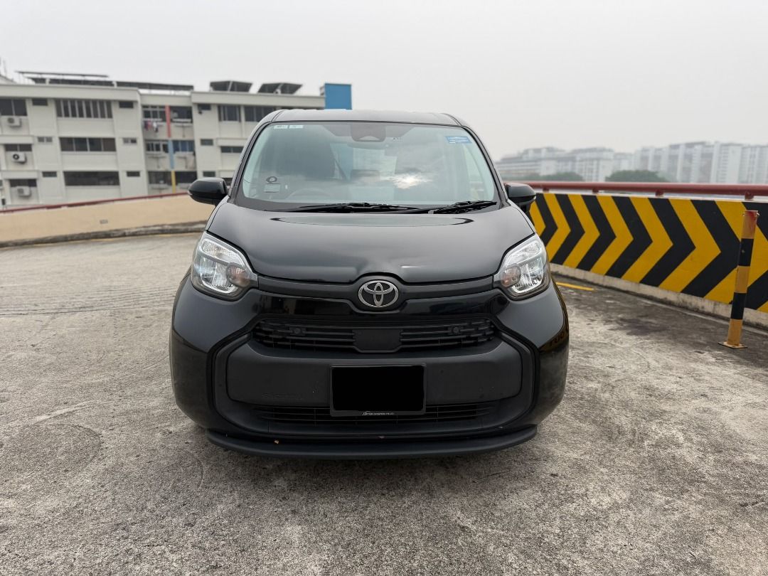 Toyota Sienta Hybrid 1.5 G 7-Seater (A) (Category: Used Cars) located in Singapore. Submitted by onetwo.deal (Listing ID 1468321443, Image 2). Description: 🚗 Toyota Sienta Hybrid 1.5A Standard 💰 Daily Cost from $60+ (Full Loan Available!) 📌 Registration: May 2023 📌 COE Remaining: Approx. 6 Years 6 Months 📌 Ownership: 1st Owner 📌 Colour: Black ✅ Fuel-Efficient Hybrid ✅ Spacious & Practical ✅ Suitable for Family or PHV Use ✅ Full Loan Option 