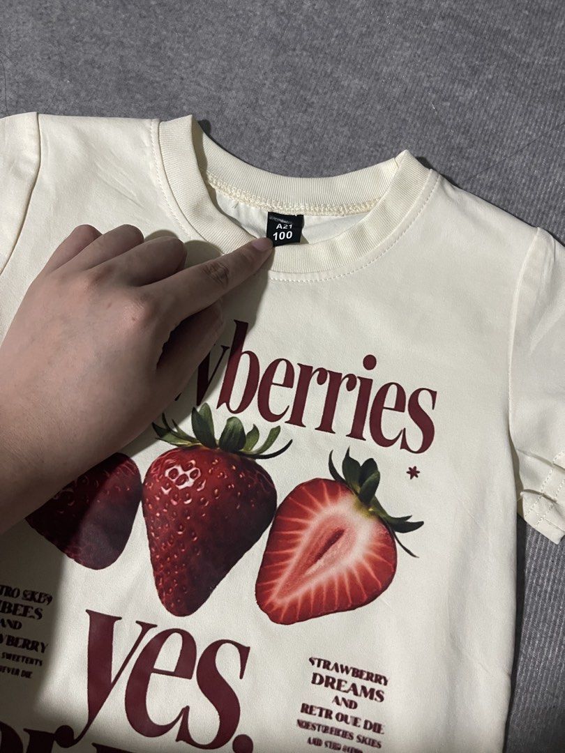 Tshirt for kids (Category: Babies & Kids Fashion) located in Manila. Submitted by _eahmczz (Listing ID 1468461339, Image 2). Description: No issue.
