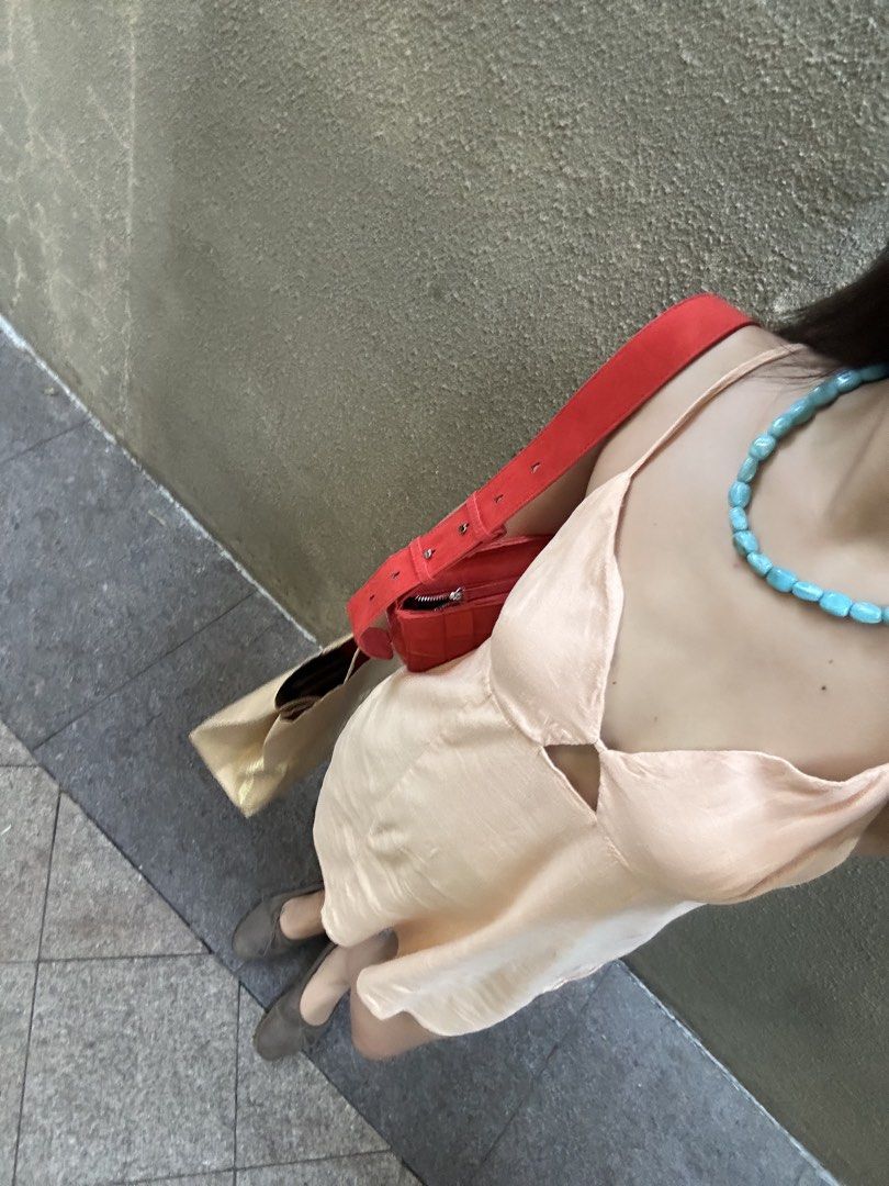 Turquoise Chunky Beaded Necklace (Category: Necklaces) located in Manila. Submitted by saudadeee (Listing ID 1468415544, Image 2). Description: .