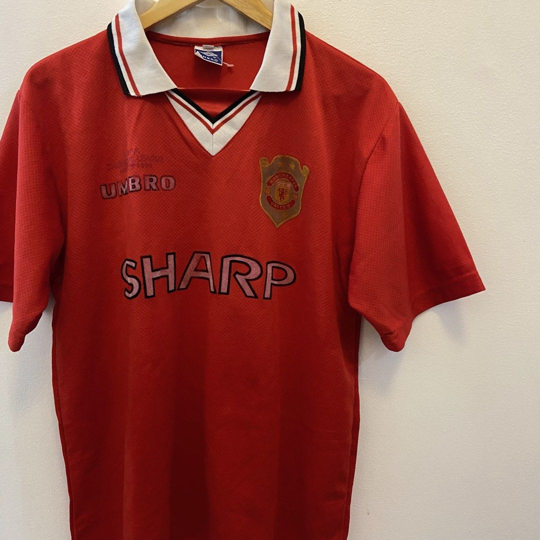 Umbro Sharp Jersey (Category: Tshirts & Polo Shirts ) located in Mabalacat. Submitted by alternativegooods (Listing ID 1468444145, Image 2). Description: Measurements (inches) width length ★ Color may vary slightly due to lighting. ★ Manage your expectations, these are pre-loved/thrifted items. ★ Ship via J&T Express & Lalamove..