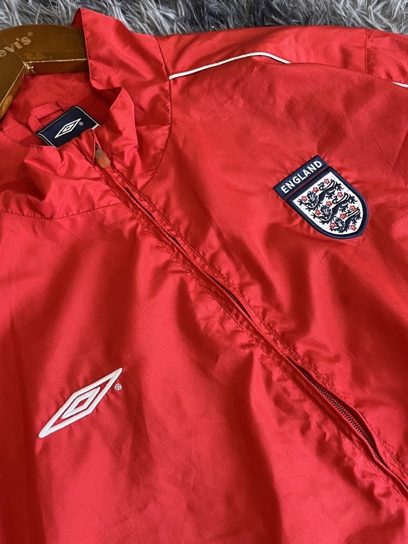 Umbro windbreaker (Category: Coats, Jackets and Outerwear) located in Manila. Submitted by cjcuevas_05 (Listing ID 1468411814, Image 2). Description: 📍Tanza Cavite Dimes: 26x30 See photo for details GCASH ONLI, can ship thru JnT/orange check out .