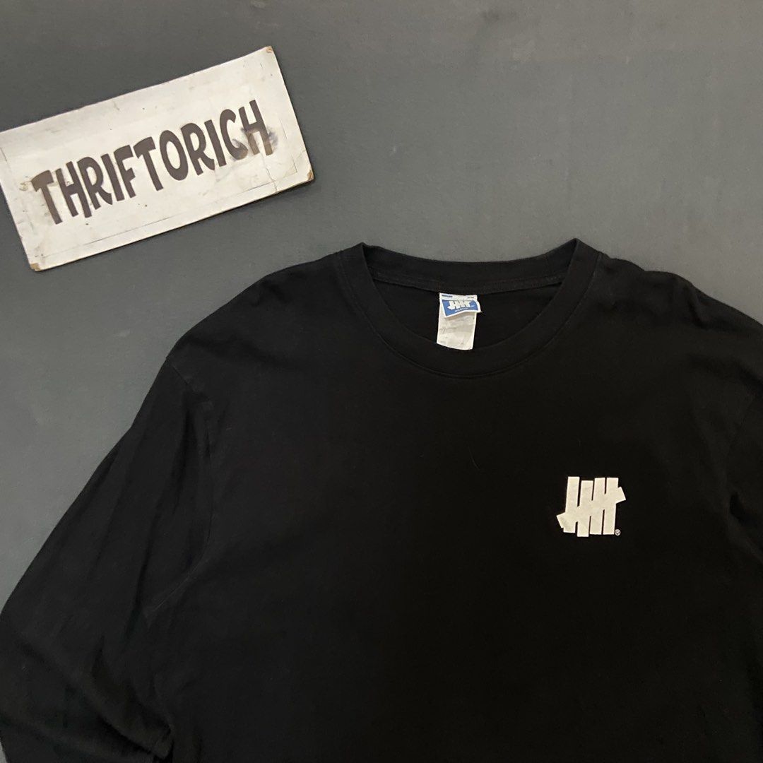 UNDEFEATED BLACK SWEATSHIRT (Category: Hoodies) located in Manila. Submitted by ivan_carbungco (Listing ID 1468457007, Image 2). Description: UNDEFEATED BLACK SWEAT SHIRT 23 by 28.5 GOOD CONDITION NEED WASH COMPLETE TAGS ₱1k CLAIM.