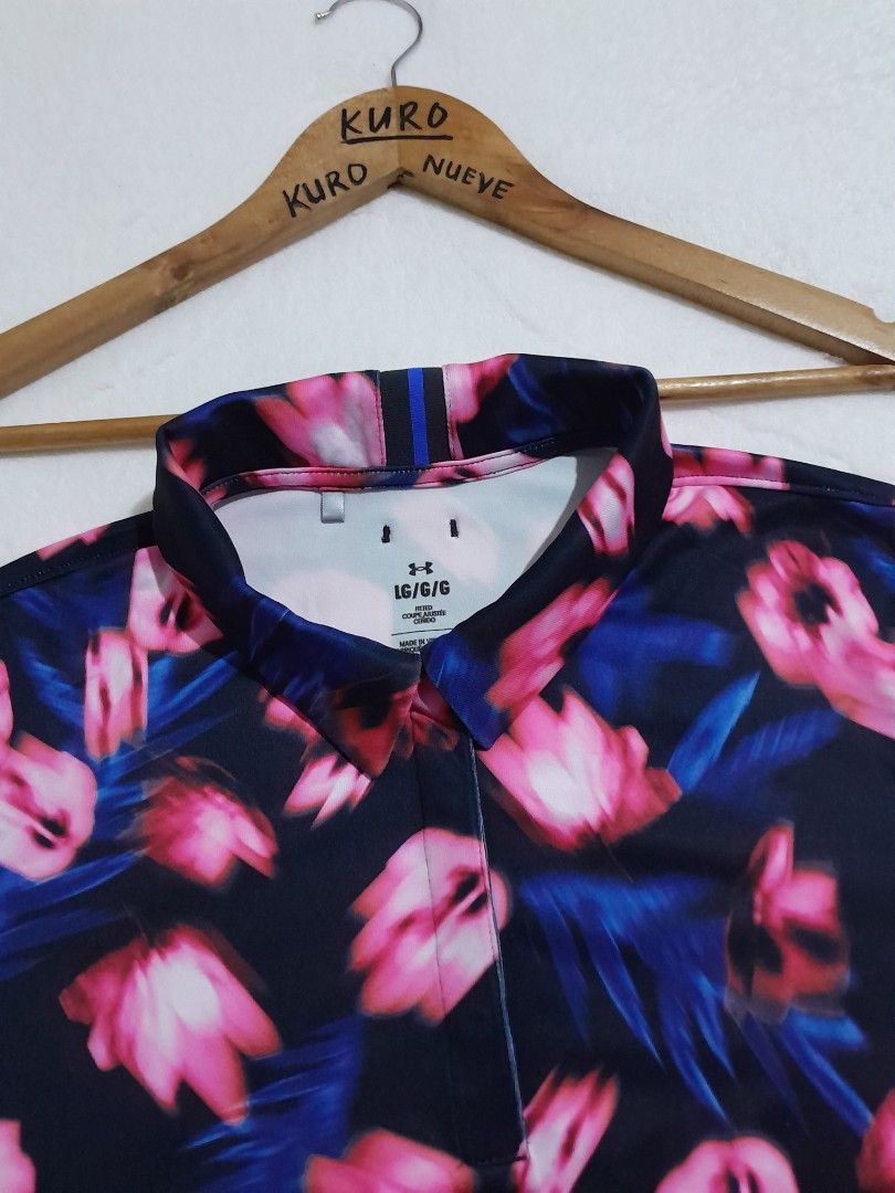 Under Armour (Category: Shirts) located in Lucena. Submitted by kuronueve0909 (Listing ID 1468399570, Image 3). Description: Under Armour WOMEN'S Size: large Width: 18 Length: 25 Price: ₱950 No issue ✅️ Ready to wear ✅️.