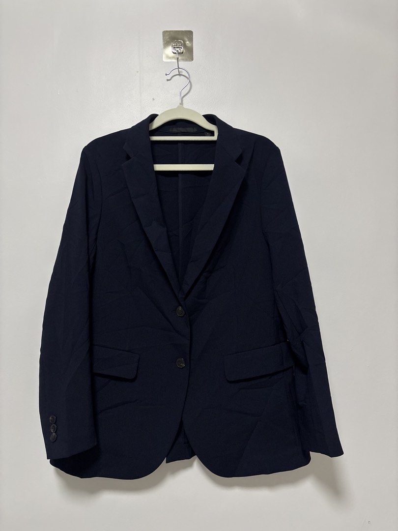 Uniqlo AirSense Jacket (Ultra Light Jacket) (Category: Coats, Jackets and Outerwear) located in San Fernando. Submitted by wintersummerboutique (Listing ID 1468439017, Image 3). Description: Uniqlo AirSense Jacket (Ultra Light Jacket) Medium on tag Width 19 Length 27 Excellent condition Pampanga Navy blue.