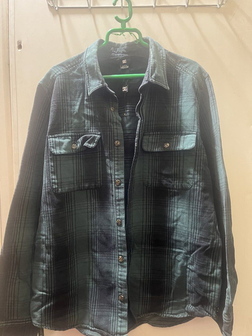 Uniqlo and DC Flannel (Category: Tshirts & Polo Shirts ) located in Manila. Submitted by acemerchant (Listing ID 1468309228, Image 3). Description: Uniqlo Flannel - P200, Size M DC Flannel - P200, Size M RFS: Decluttering Location: Sta. Mesa, Manila Buyer must shoulder the shipping fee (Lalamove or J&T).