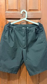 (Category: ) located in . Submitted by 35th.store (Listing ID 1468491774, Image 1). Description: .