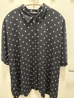 (Category: ) located in . Submitted by myclosetsteals (Listing ID 1468315699, Image 1). Description: .