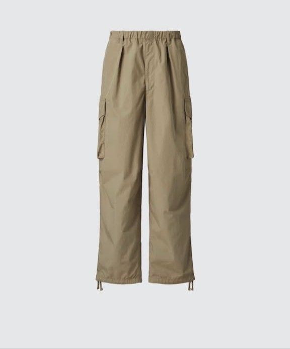 Uniqlo Cargo Pants Beige Size L (Category: Trousers) located in Pasig City. Submitted by 35th.store (Listing ID 1468491151, Image 1). Description: - Brand: Uniqlo - Item: Cargo Pants - Color: Beige - Size: L (Waist 84-92cm) - Material: 66% Cotton, 34% Nylon - Fit: Relaxed - Features: Handy side cargo pockets and adjustable cuffs - Condition: Great for everyday casual rotation no issues.