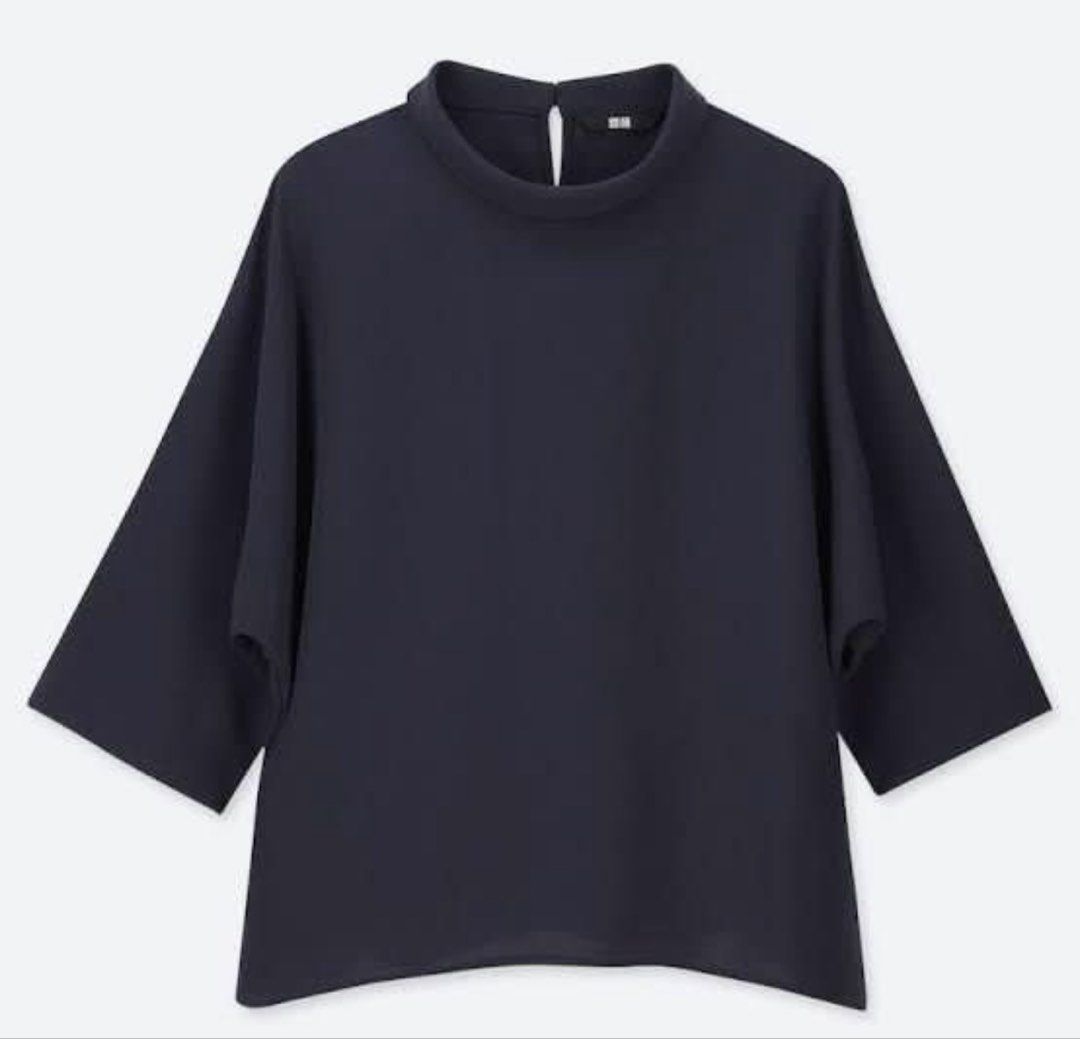 UNIQLO drape top (Category: Blouses) located in San Jose del Monte. Submitted by senorita_wella (Listing ID 1468313306, Image 2). Description: .