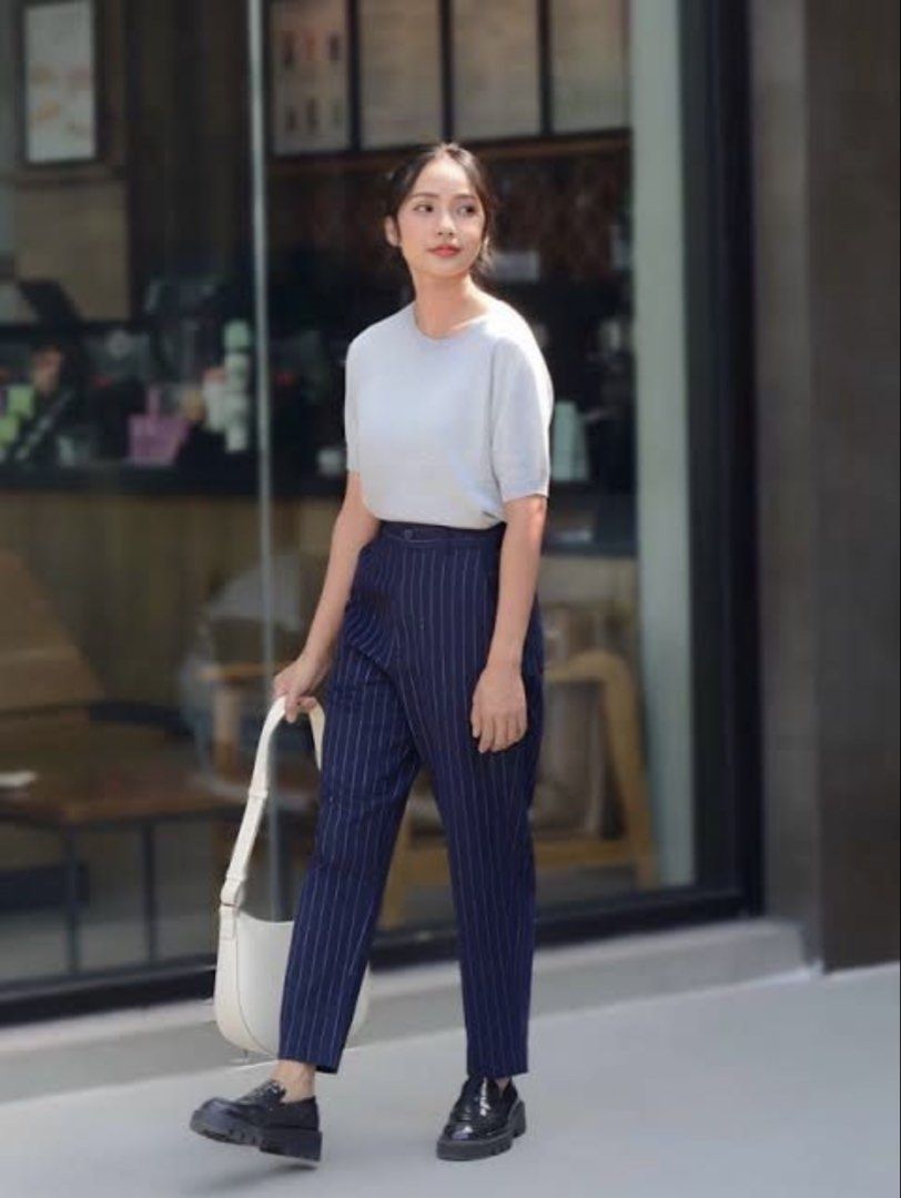Uniqlo linen blend pants (Category: Jeans) located in San Jose del Monte. Submitted by senorita_wella (Listing ID 1468420440, Image 2). Description: .