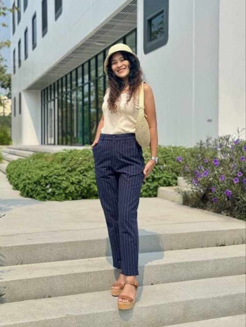 Uniqlo linen blend pants (Category: Jeans) located in San Jose del Monte. Submitted by senorita_wella (Listing ID 1468420440, Image 1). Description: .
