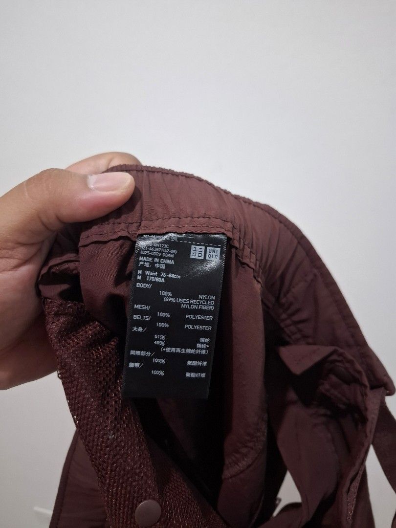 Uniqlo short medium (Category: Shorts) located in Tarlac. Submitted by christopher.24 (Listing ID 1468313434, Image 3). Description: excellent condition legit.