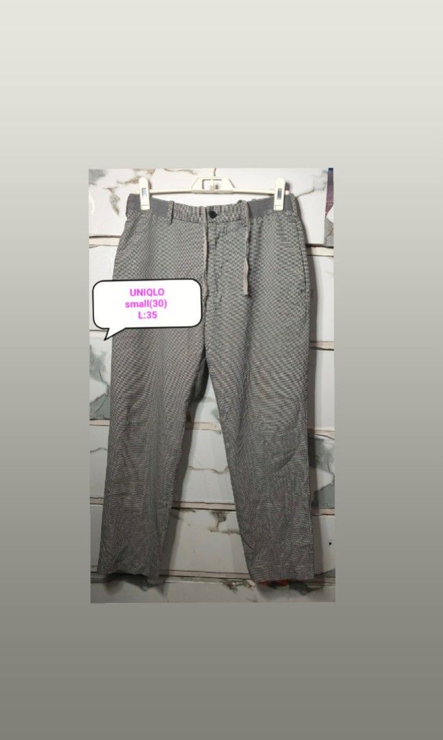 UNIQLO SMART ANKLE PANTS MEN 30 (Category: Trousers) located in Quezon City. Submitted by ahyaladyblue (Listing ID 1467032559, Image 1). Description: .