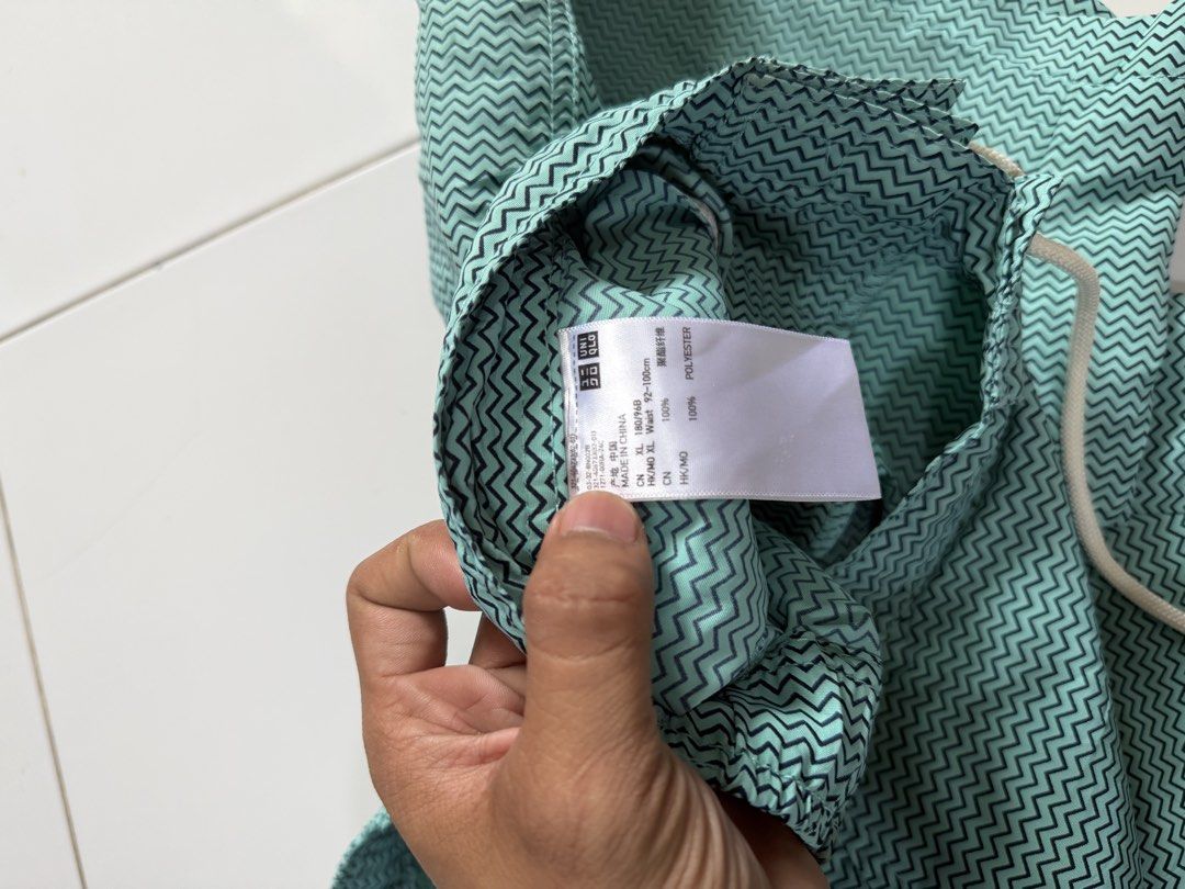 Uniqlo swim short (Category: Shorts) located in Batangas. Submitted by robertlopezigaya (Listing ID 1468426008, Image 3). Description: Uniqlo swimshort Size XL No issue Like new.