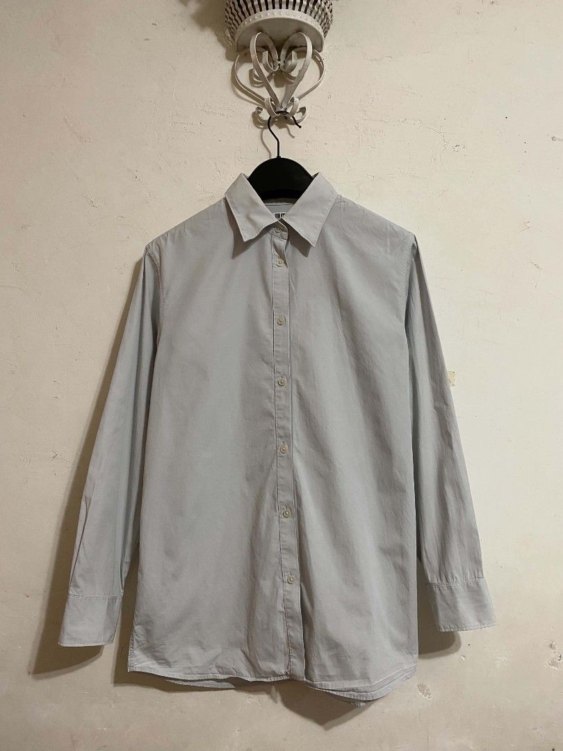 UNIQLO U GRAY BUTTON DOWN (Category: Formal Shirts) located in Quezon City. Submitted by thriftwithtian.ph (Listing ID 1468375974, Image 1). Description: UNIQLO U BUTTON DOWN GRAY LONG SLEEVE SIZE: MEDIUM 20x29 AS NEW CONDITION NO ISSUE.
