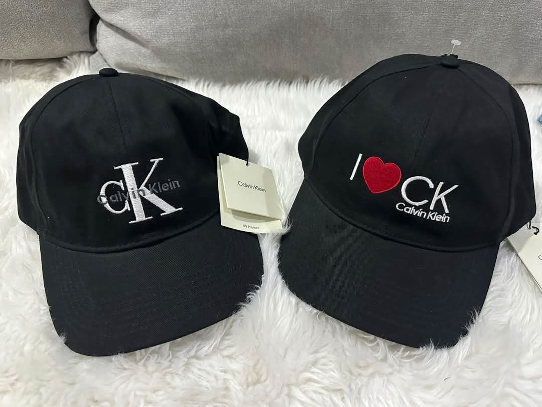 Unisex Ck Cap (Category: Caps & Hats) located in Cabanatuan. Submitted by Valeriecllctn (Listing ID 1468311745, Image 1). Description: Calvin Klein cap unisex ₱1,999 each 💯Original Authentic from USA 🇺🇸.