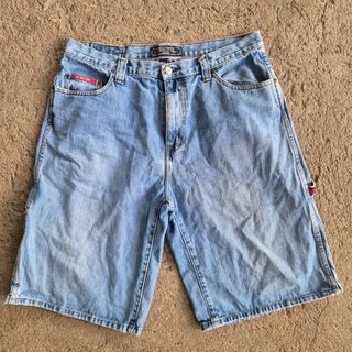 (Category: ) located in . Submitted by madeby.ryb (Listing ID 1468453078, Image 1). Description: .